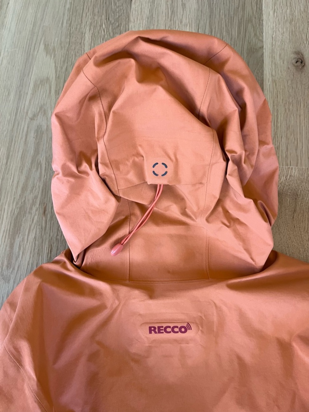 Patagonia Women’s GoreTex Technical Shell - Picture 4 of 6